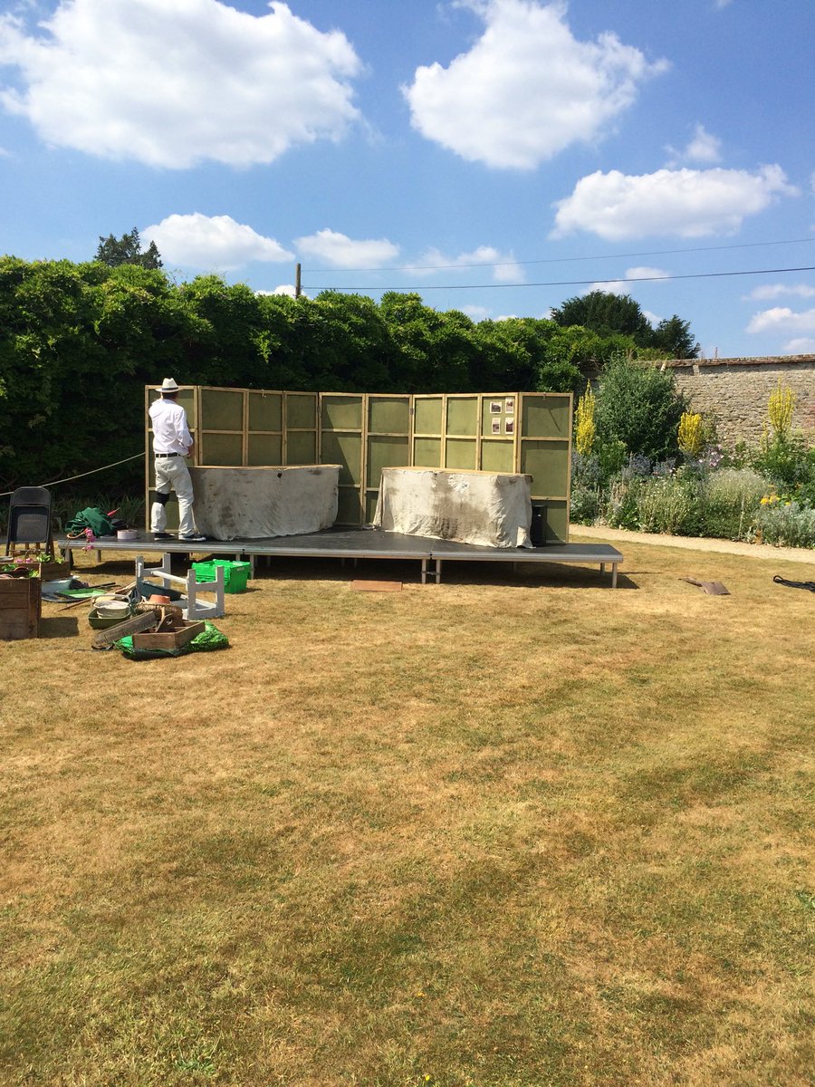 oldherbaceous's tweet photo. Hot work setting up for old herbaceous tonight at @LoseleyPark 6.30pm tickets in the door . Bring a picnic . https://t.co/bPRaXKvWk4