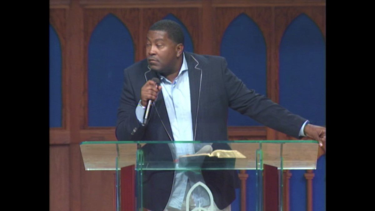 Joy105com's tweet image. Having a risky faith means sometimes risking your life and thinking straight through it! @HOHATL @edeweysmith #joy105com #730am #expressingourfaith