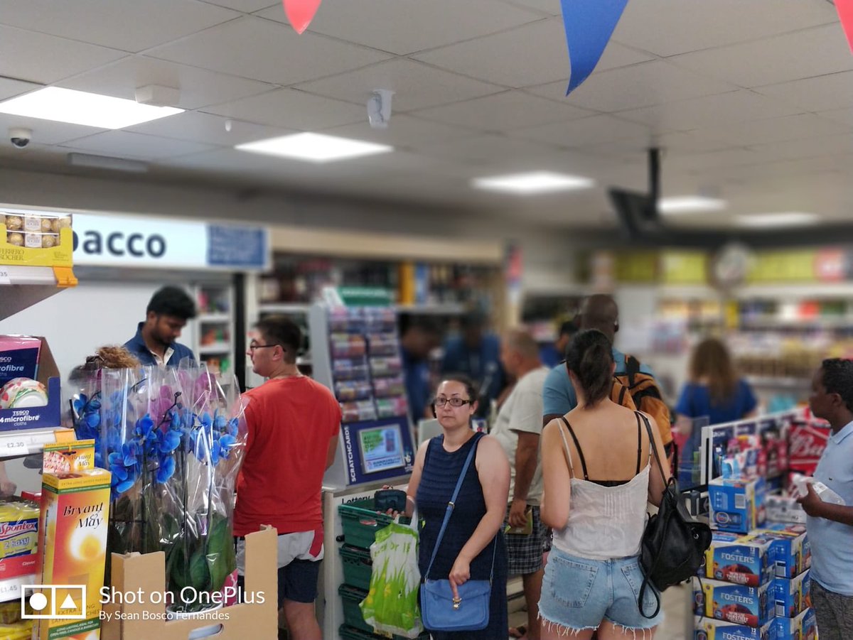 The party is still on here at Tesco. Come join us for Leyton carnival! 🎉🐲💃🏼#LeytonCarnival #DreamTeam