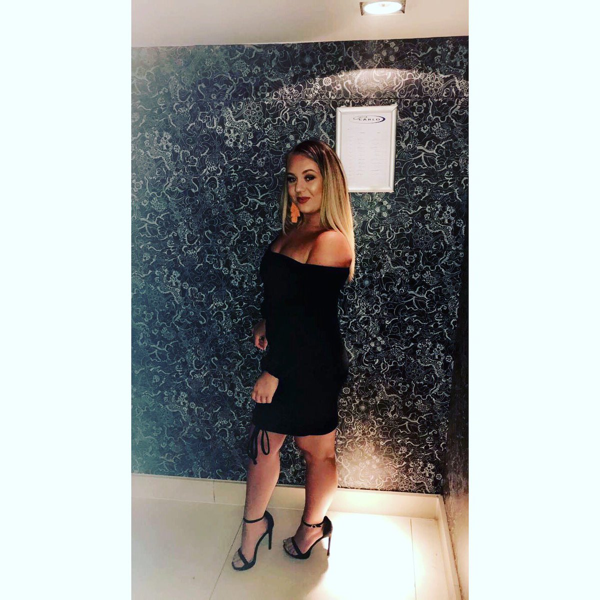 ChelBoot's tweet image. Mummy had a night off last night! 💗