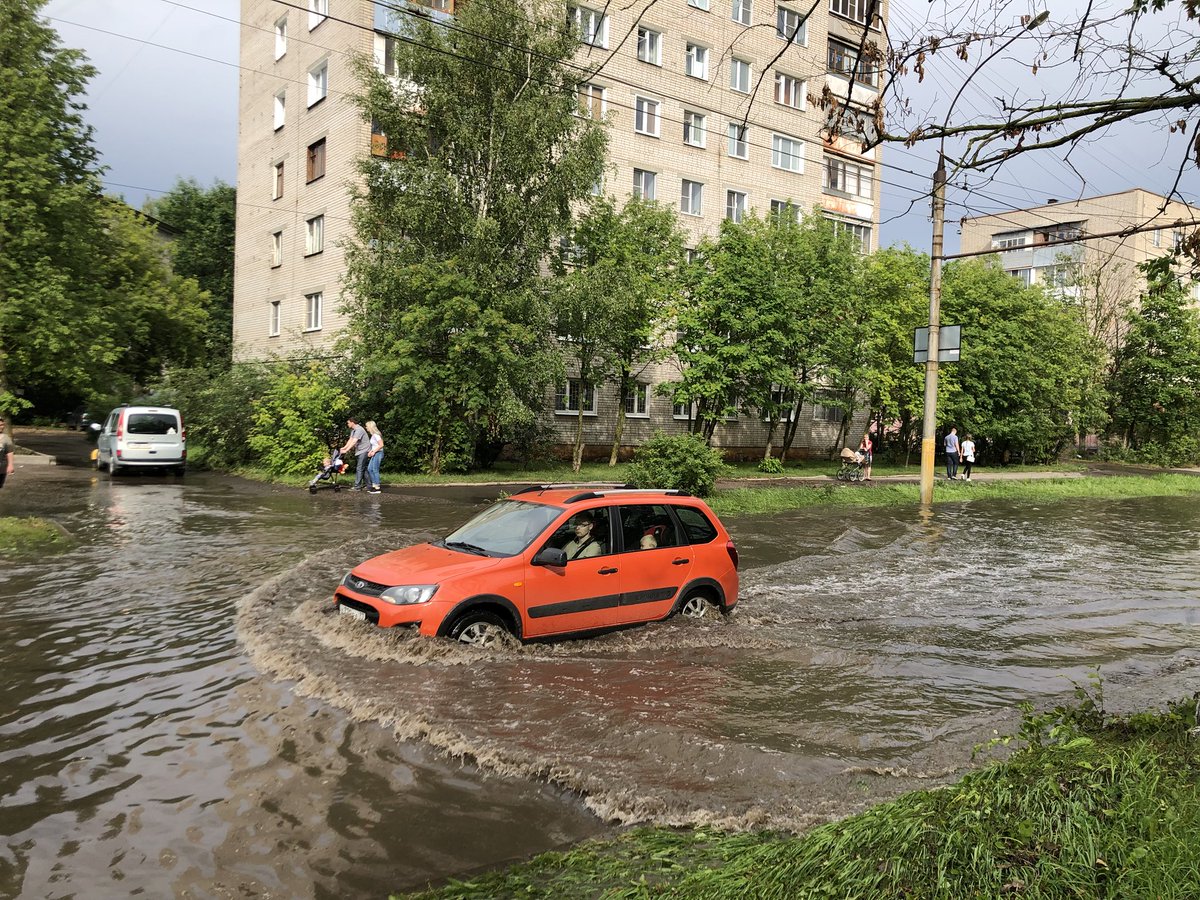 mkuleshov's tweet photo. Ул Шубиных @blag_adm https://t.co/UnQ48btBno