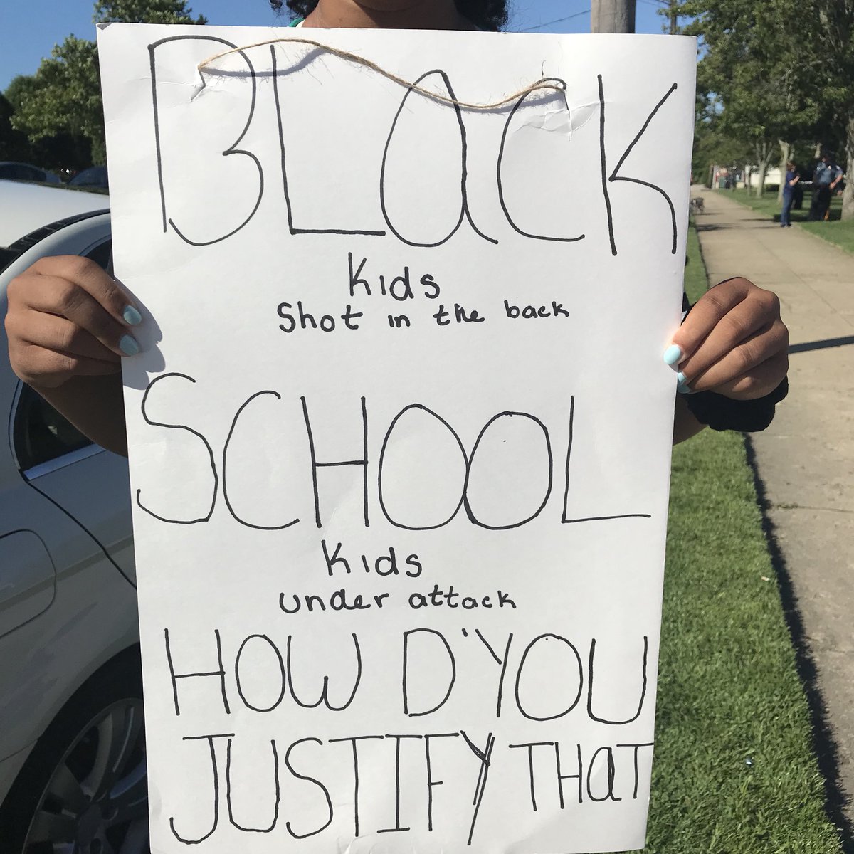 raquelita's tweet photo. More #OliverNorth anti-NRA protest signs outside Ocean City, NJ Tabernacle, including “Parkland Students Are Survivors Not ‘Civil Terrorists.’” #oceancity #gunsense cc @MomsDemand @shannonrwatts @Everytown @davidhogg111 @NJIndivisible @bluejersey @UniteBlueNJ https://t.co/BEFti5IhU6