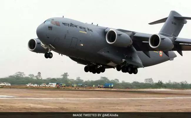 ndtv's tweet image. Air Force spent 29 crore to ferry currency after #notesban: RTI ndtv.com/india-news/air…