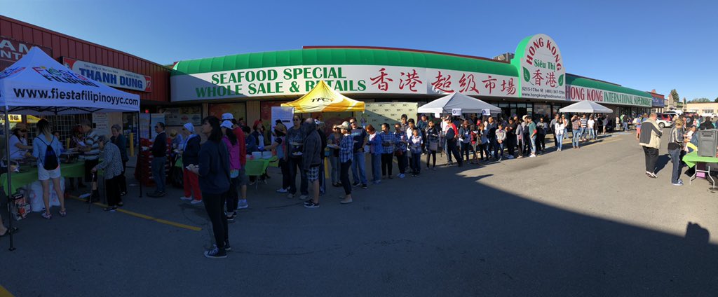 wtigley's tweet image. The lines are so much more manageable this year at #Agahan #StampedeBreakfast. I think we found our efficiencies after three years.
