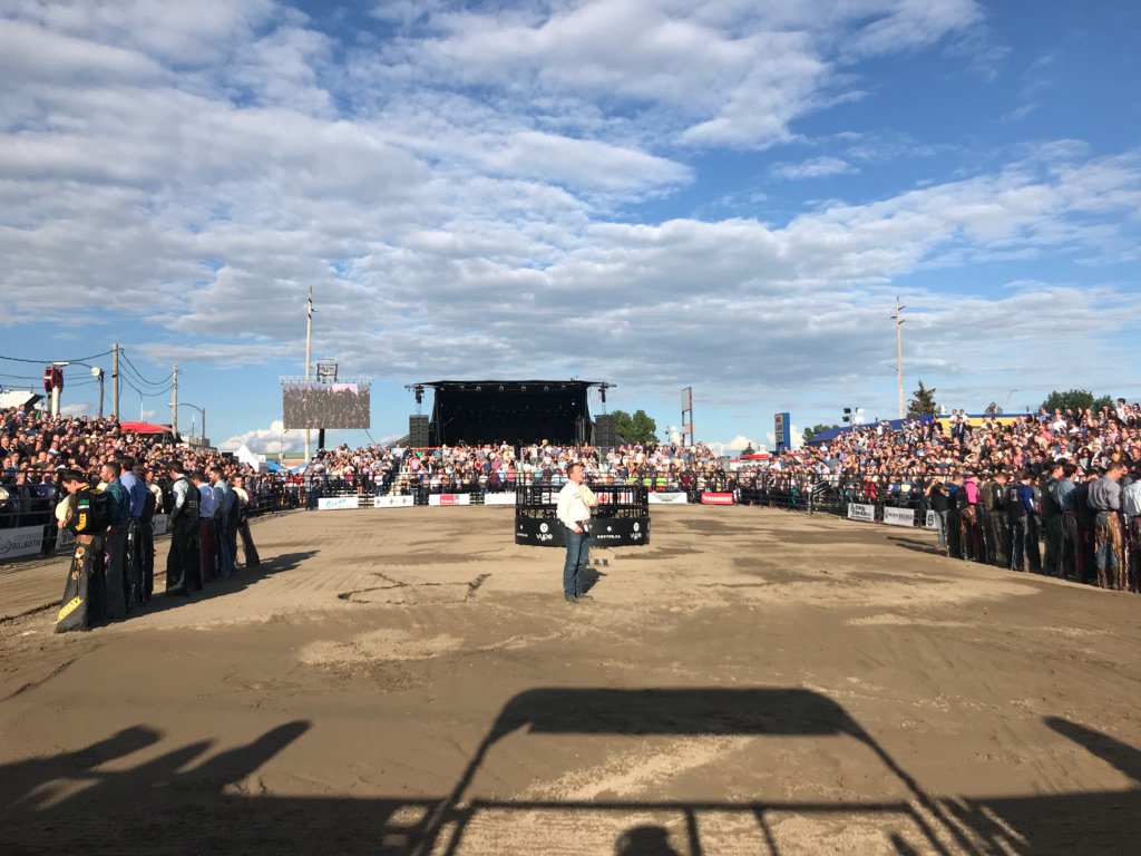 SnyderCody's tweet photo. It was a packed house all 3 days of @Bullbustin Thanks to the great Calgary fans our sponsors &amp; our charitable partners @skcac @CMHACalgary @Autism_STA https://t.co/iGW5PYoAAi