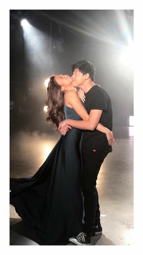 KaDsBataan's tweet photo. OUR BLUE HEARTSSSS!!! MYGASH 💙💙💙 https://t.co/fLiXwwHFVL