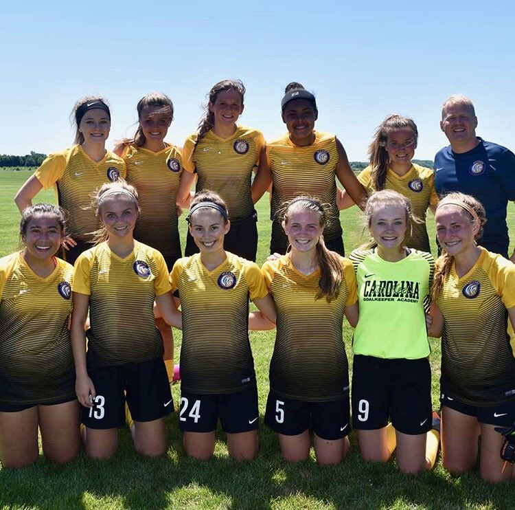WizardFCSoccer's tweet photo. After a difficult games Friday and Saturday, the girls should great desire and passion to play well and win todays last match..... well done girls ⚽️👍🇺🇸
#wizardfc
#thebolts
#haveyouheard https://t.co/WFGIqXbzmz