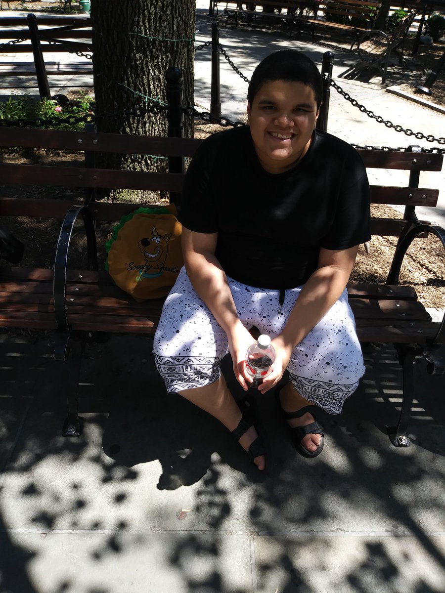 KinashMr's tweet photo. Waiting for the M15 bus https://t.co/wLpV3wbtHQ