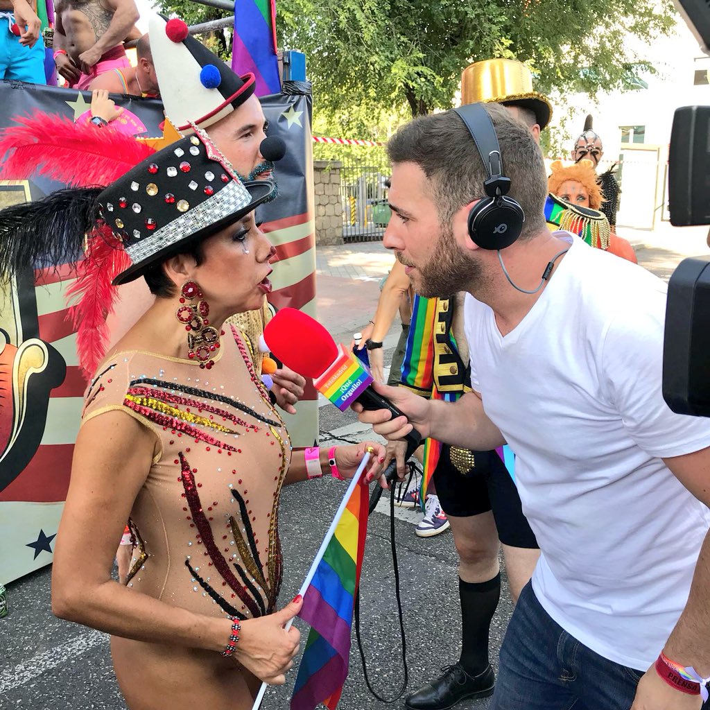 ZesarM's tweet photo. Ha sido una semana muy especial. Gracias @telemadrid por dejarme vivir y retransmitir esta #Madrid diversa. #Orgullo2018 #OrgulloTelemadrid2018 https://t.co/HKR8oHxmHA
