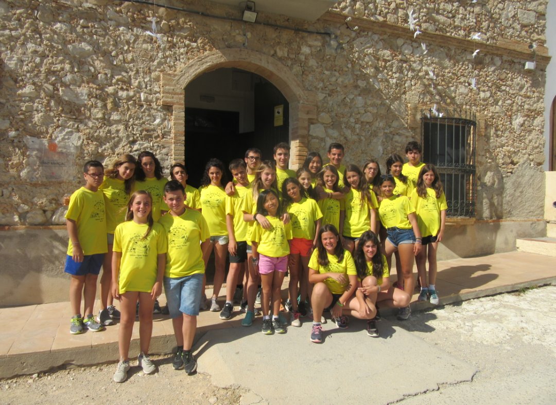 esplaixiribec's tweet photo. Els nois i noies de la Tanda de Grans han conviscut 12 dies ben intensos, on han descobert les seves ales.

#colòniesdestiu #tandagrans 
#santmarçal #25anys 
#fesservirlesales #estiu2018
#colòniesiesplaixiribec 
#esplaixiribec #somesplai https://t.co/54Uc01VHoI