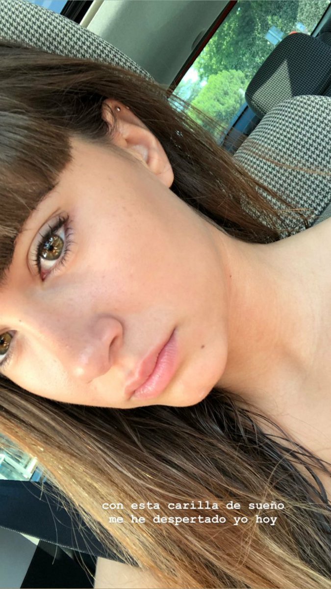 nattxacc's tweet photo. Como se levanta aitana vs como me levanto yo https://t.co/g7tJUBlX6E