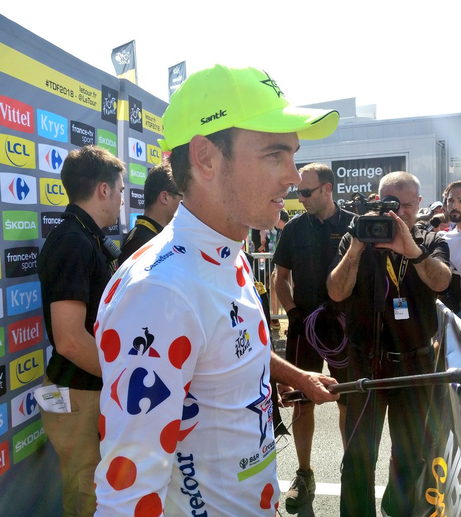 🎙️ <a href="/DionSmithy/">Dion Smith</a> : "It feels special to be the first Kiwi on a Tour de France podium ! // C'est un moment fort d'être le premier Kiwi sur le podium du Tour de France !" 🇳🇿
#TDF2018