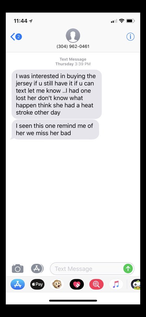 IRoblee23's tweet photo. So on my way to the beach I put my dude keilan’s number on a craigslist ad for a Cow and people been calling and texting him about this cow bruh. I even convinced him to send me the screenshots of his messages. He has no clue I did this to him 😂😂 https://t.co/BlQeGscMs9