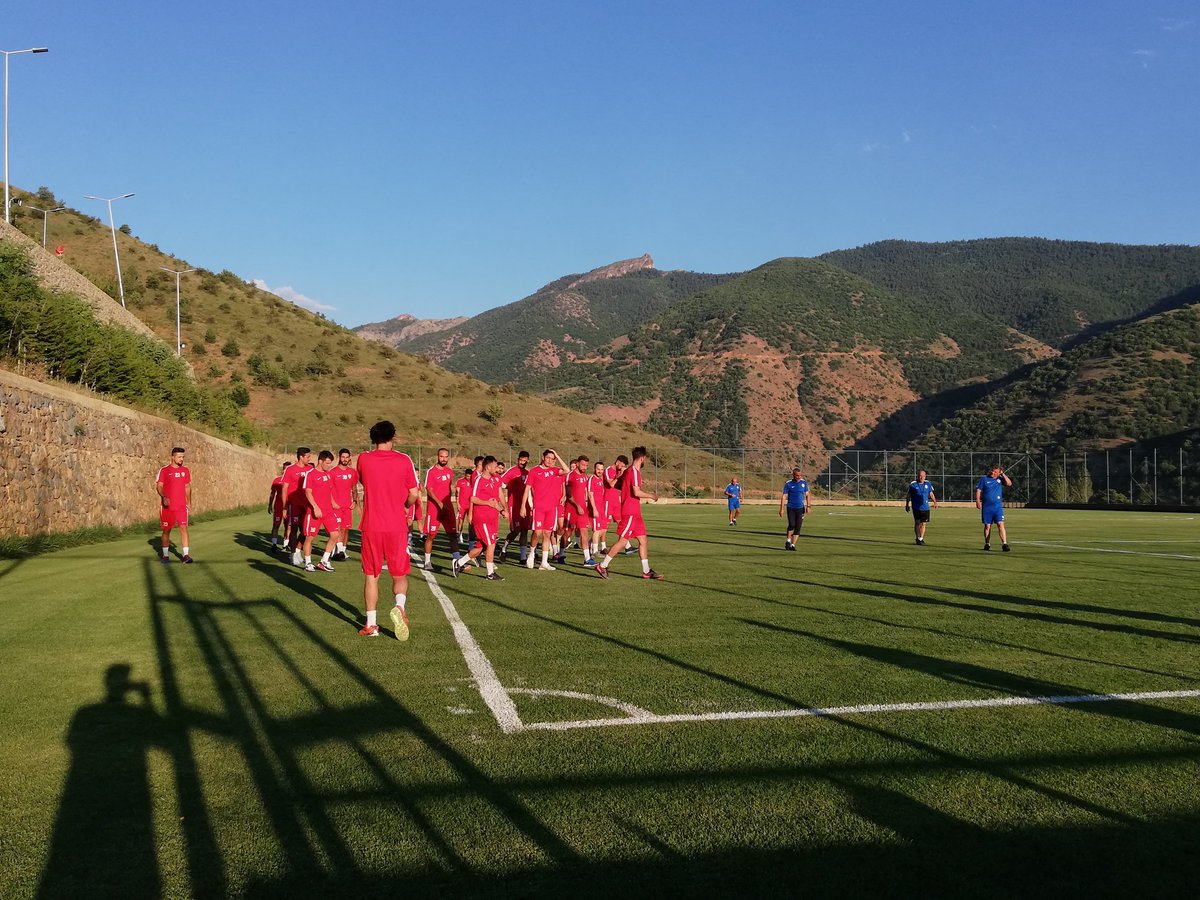 📸 Antrenmandan kareler.