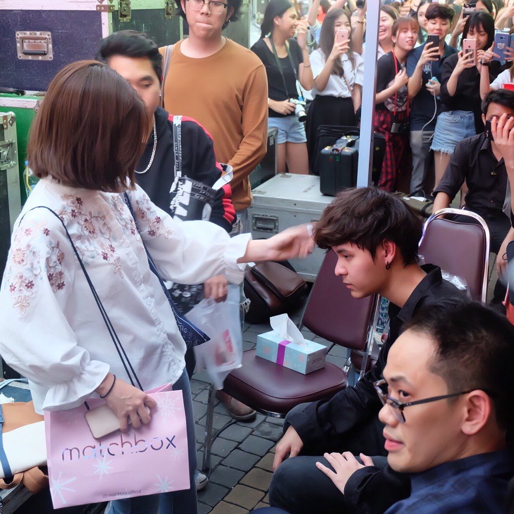 nanbellllll's tweet image. เกียก็จะดูแลเก่งหน่อยยยย น่ารักมาก ดูแลดี ดูแลเก่ง ชอบเวลาทั้ง2คนอยู่ด้วยกันที่สุดเลย 💕 #thetoys #kakia #thekia