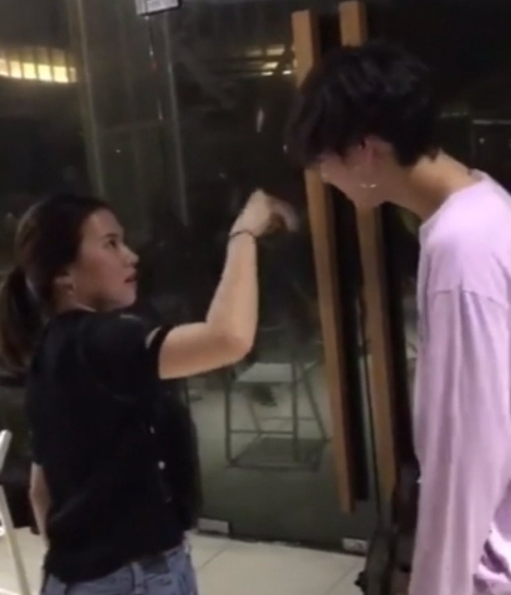 nanbellllll's tweet image. เกียก็จะดูแลเก่งหน่อยยยย น่ารักมาก ดูแลดี ดูแลเก่ง ชอบเวลาทั้ง2คนอยู่ด้วยกันที่สุดเลย 💕 #thetoys #kakia #thekia