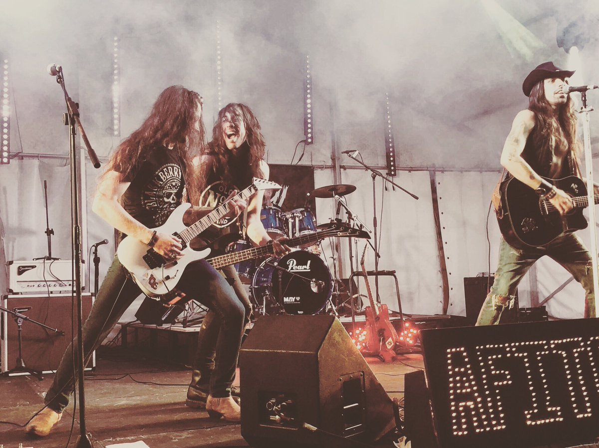 collateralrocks's tweet photo. What a show at @AshfordFestival on Friday night! We hope you guys had as much fun as we did 🤘🏻😎🤘🏻 #collateraluk #jacksonguitars #takamine #charvelguitars #festival #festivals #workhard #bigstage  #longhair #livemusic #bestband @JacksonGuitars https://t.co/Qaa80YBaTM