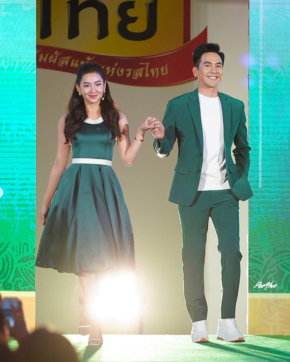 PopeTanawatLuv's tweet photo. Cr.on pic #popeza #popezaap @RaneebellaLuv https://t.co/mEyabSuAa7