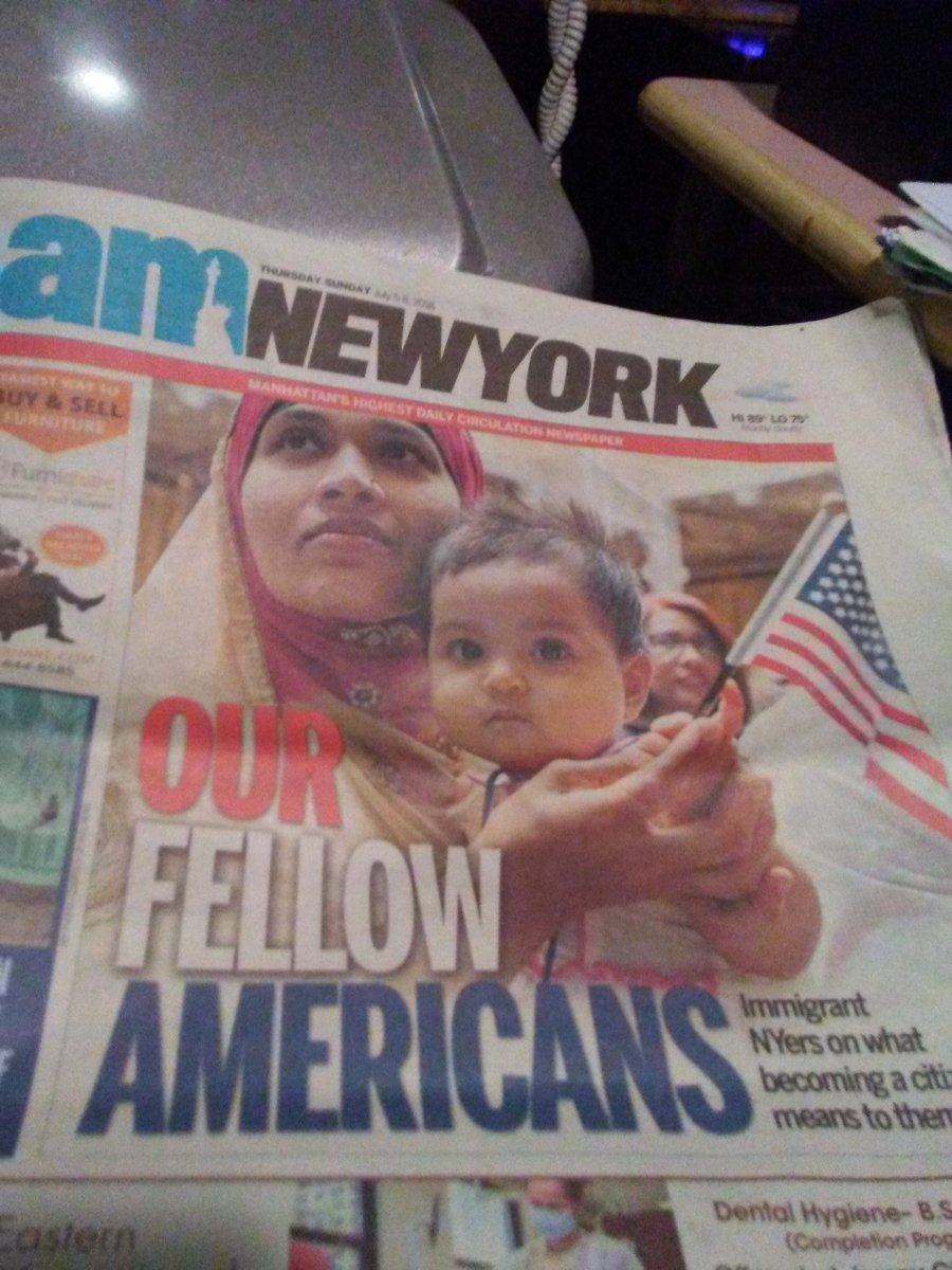 atmoloney12's tweet photo. God bless our new citizens!...our LEGAL  immigrants!!..this mother and child will never be separated because they didn't break the law. https://t.co/Pj4xauK3Iq