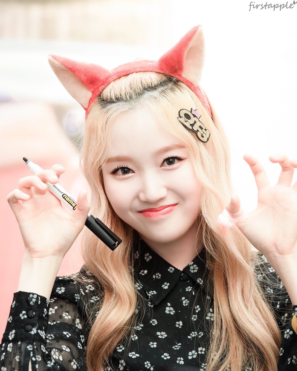 LOONALOOKS's tweet photo. https://t.co/Vx9IXjjtCs