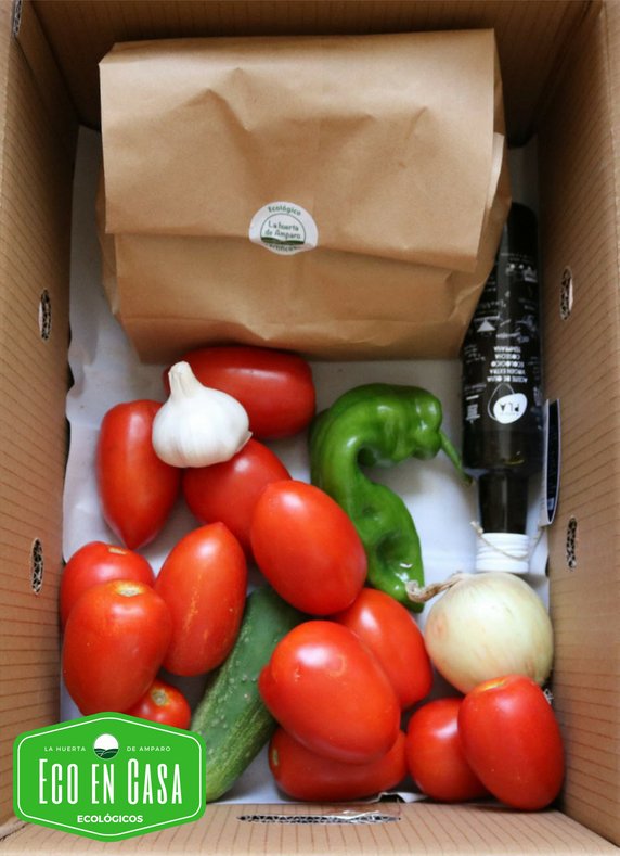 huertadeamparo's tweet photo. Rico, rico, así CONSUMIMOS el GAZPACHO con recetas sencillas- 
  Aquí tienes GAZPACHO ECO, ONLINE con DESCUENTO y en todos sus ingredientes ECOLÓGICOS en tu casa en 24/48 h ,. >>> https://t.co/Sb4xggfeQ8 https://t.co/gd17noXIxJ