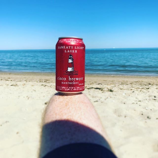paulsavage's tweet photo. Island time. #t #sanktylight #ciscobrewery #stepsbeach https://t.co/fwEd34WH3v https://t.co/KXP1BXdgRX