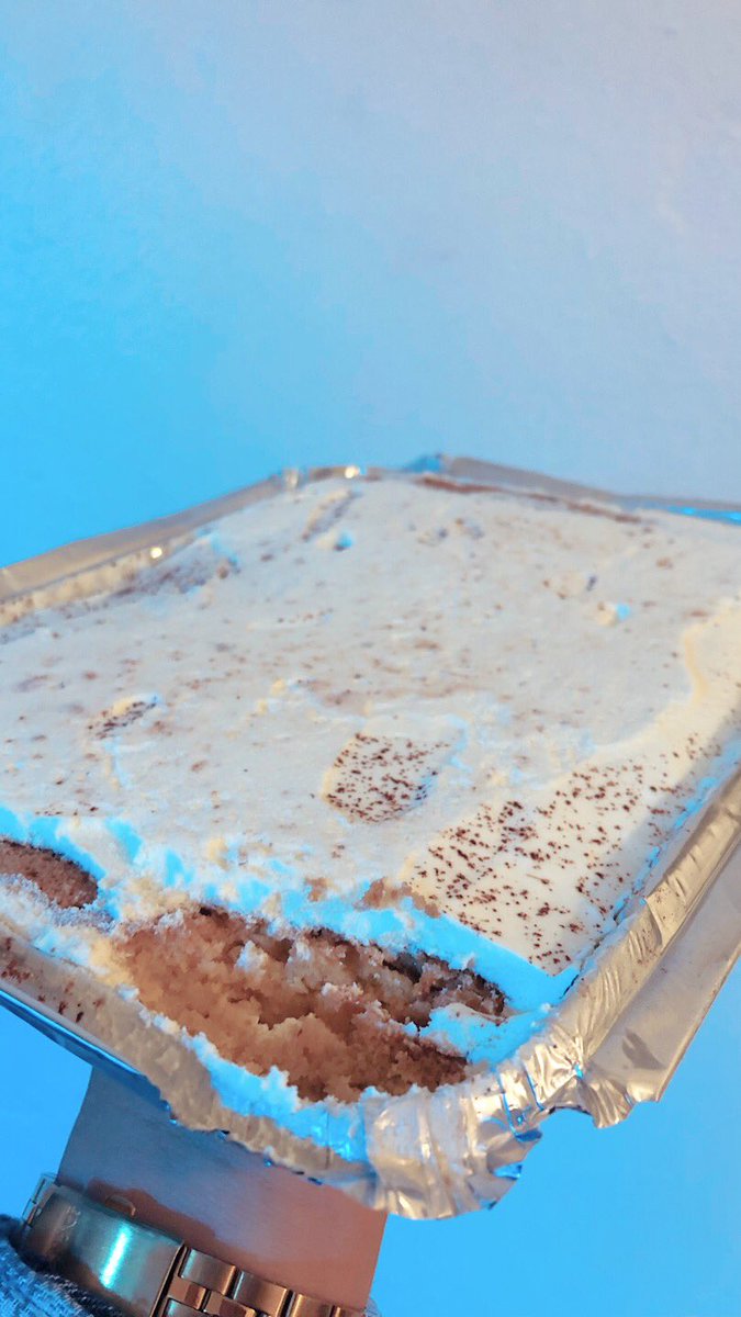 Shammath1's tweet photo. FINALLY GOT MY TRES LECHES.���This is soooo Goood👌🏻! Thank you @OfficialCherryO ♥️Definitely ordering again💯 https://t.co/rxAdA9WuMu