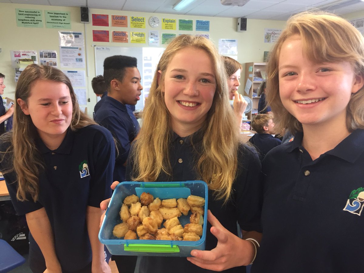 PriestlandsSch's tweet photo. Year 8 adding some extras to their Geography projects. They presented a travel itinerary for an EU country of their choice and wowed us with their country specific baking #geographylessons #EU #youngbakers #inspirationtotravel https://t.co/v28pmqgINv