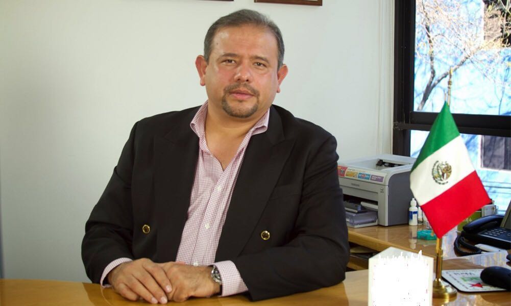 MVSNoticias's tweet photo. El Presidente de la #UNIMOSS Javier López Macías, buscará reunirse con @lopezobrador_ para iniciar acciones coordinadas con las organizaciones campesinas en el combate a la inseguridad y ataques del crimen organizado. https://t.co/6xr7PRpi9D