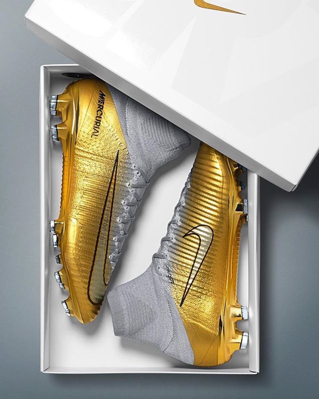 LuyahSa's tweet photo. #GOLDBOOT https://t.co/pmj1BhJQt6