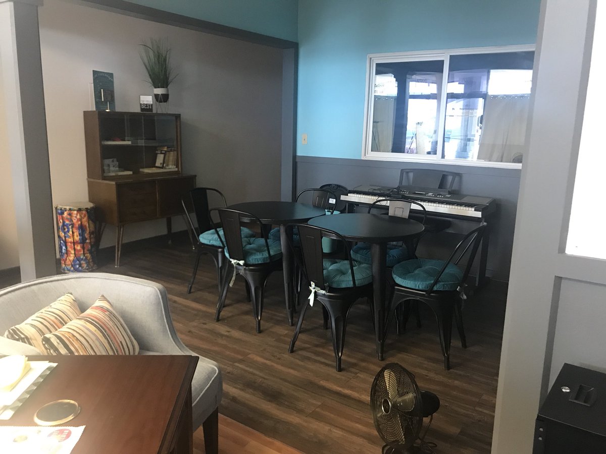HurtaSolutions's tweet photo. Magical transformations are the best! More to come! We can’t wait to share our new space with you! #huso #hurtasolutions #husobusinessdiagnostics #lkld #lakelandbusiness https://t.co/DVEKNkoVf6