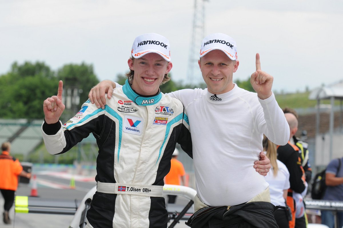 RAWMotorsports8's tweet image. Top step of the podium !!! @Hungaroring @RadicalCarsUK Congratulations @louishs83 and @TheodorOls !!!!! Winners of race 3
#rawperformance 
@sunoco_uk 
@GT_Open #p1 #championship #sr8 #hankook #trophy #motul #nothingcompares #Hashtags @MSVRacing