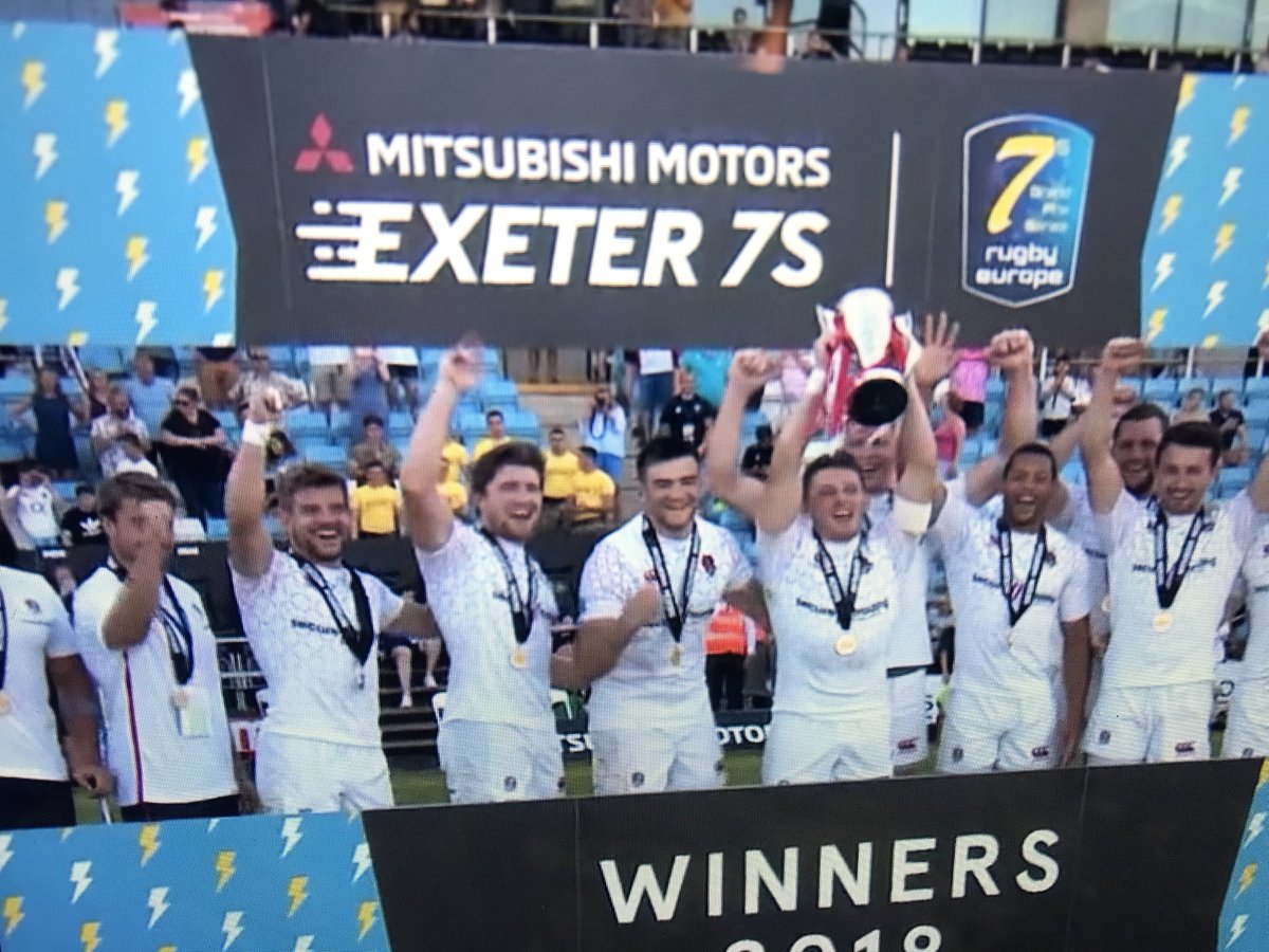 nickheathsport's tweet photo. Congrats to @EnglandRugby 7s for winning #Exeter7s ahead of the RWC Sevens in San Francisco.
For those who don’t like a journalist doing any cheerleading, you may need to forgive me until after I’ve played the #TouchEuros and drummed up plenty of support. 😬 https://t.co/CpDuLVrARr