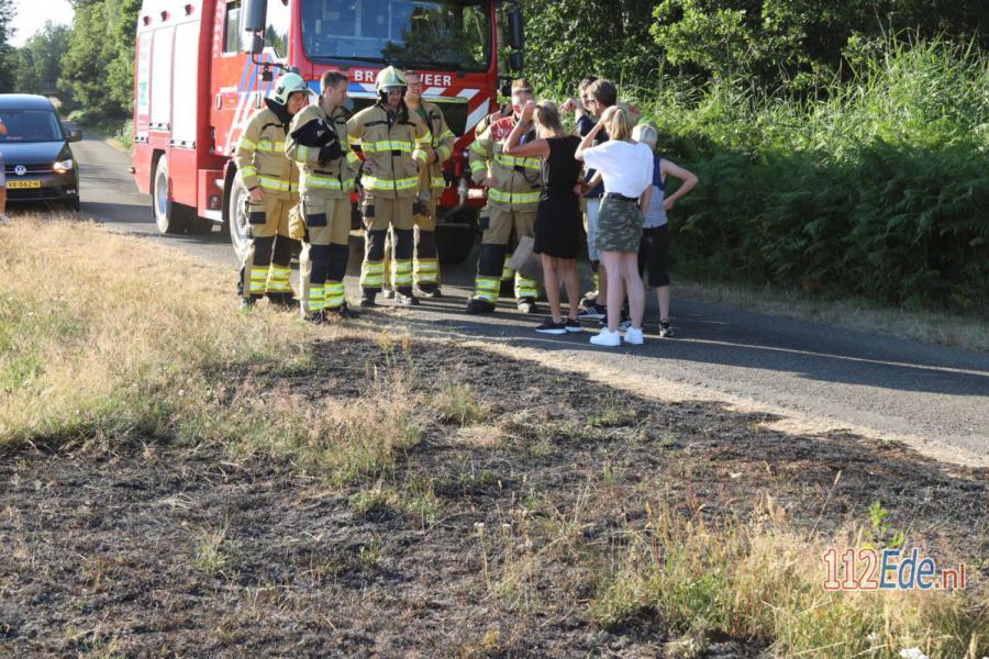 🚨 Berm in brand langs A30 in #Lunteren 112.press/QZtTsv 112Ede https://t.co/sWTIBH6SJc