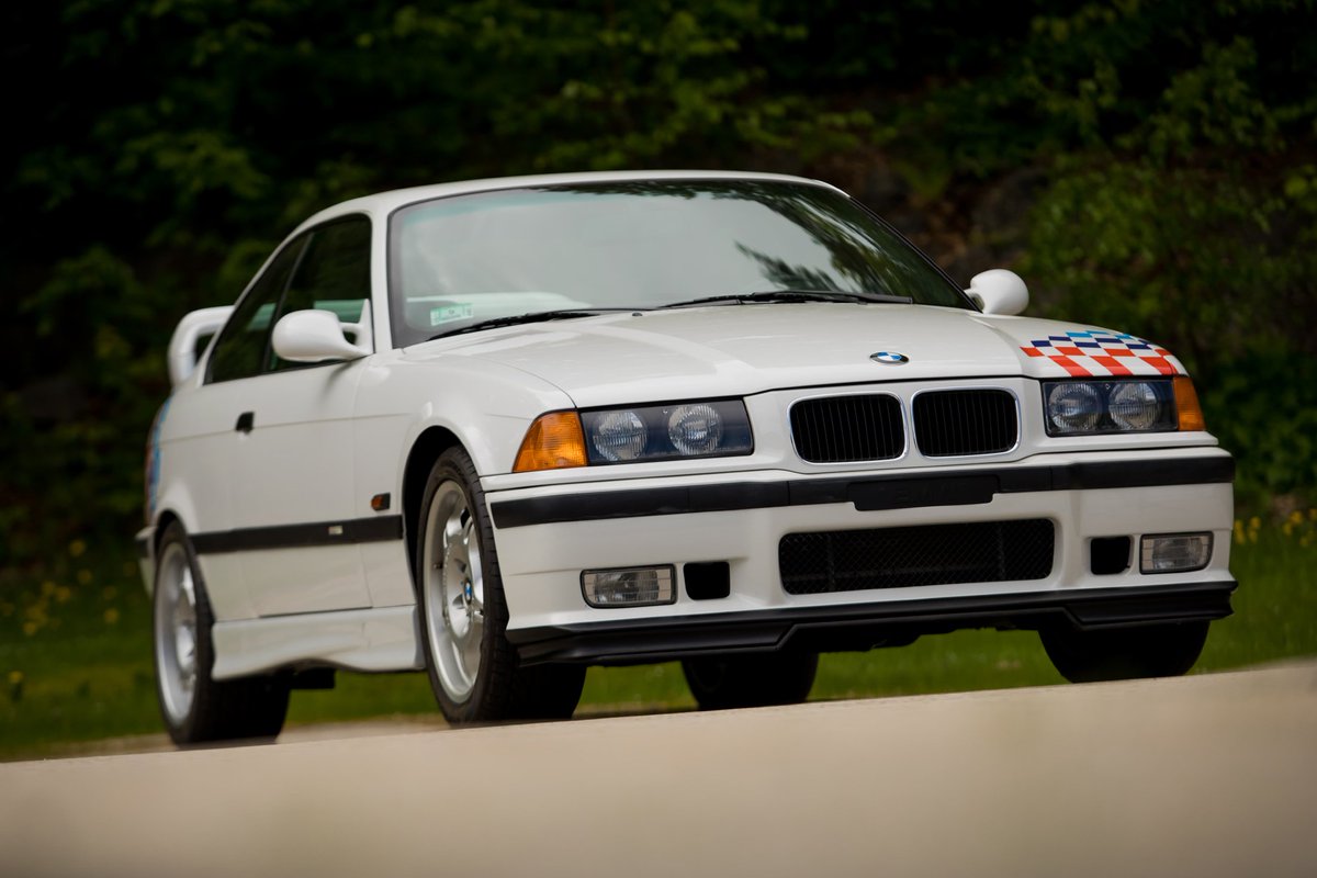 OnRallyRd's tweet photo. A big thanks to everyone who participated in the #95BL1 offering - 100% complete. 🙌🏁🎇
Also, get ready for trading windows coming soon!
#BMW #M3Lightweight #invest https://t.co/GYTPk3xMmF