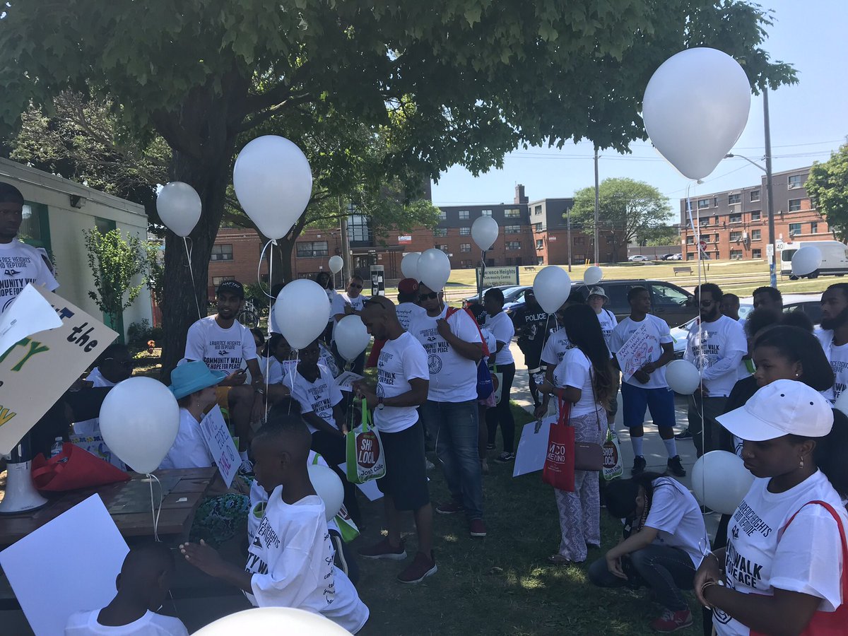cwalkhp's tweet photo. #CWHP2018 #ImMemoryOfAb #Walk4Peace #Walk4Hope https://t.co/NIaTsKPb16