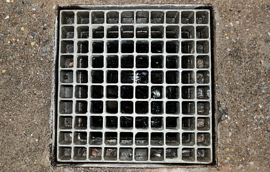 Watch our video to see one of our #residentialsewerinspections for yourself. qoo.ly/qmxp8