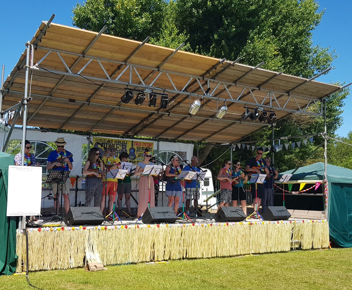 Loved your set today 😎😎 @UkuleleClubBoss <a href="/UkuleleClubLive/">Ukulele Club</a> <a href="/Summer_Strum/">Summer Strum</a>