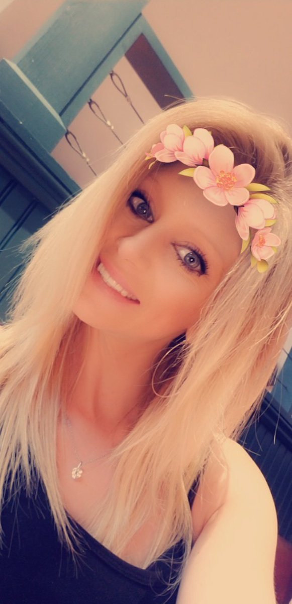 Ginny_model's tweet photo. Follow me...snap chat- @ginny_model twitter- @Ginny_model Instagram- @ginnycipriano facebook- https://t.co/x9V45Ugve4 I'll follow ya back..Havent been on twitter in a long minute but I'm back. https://t.co/0cAFe9PT32