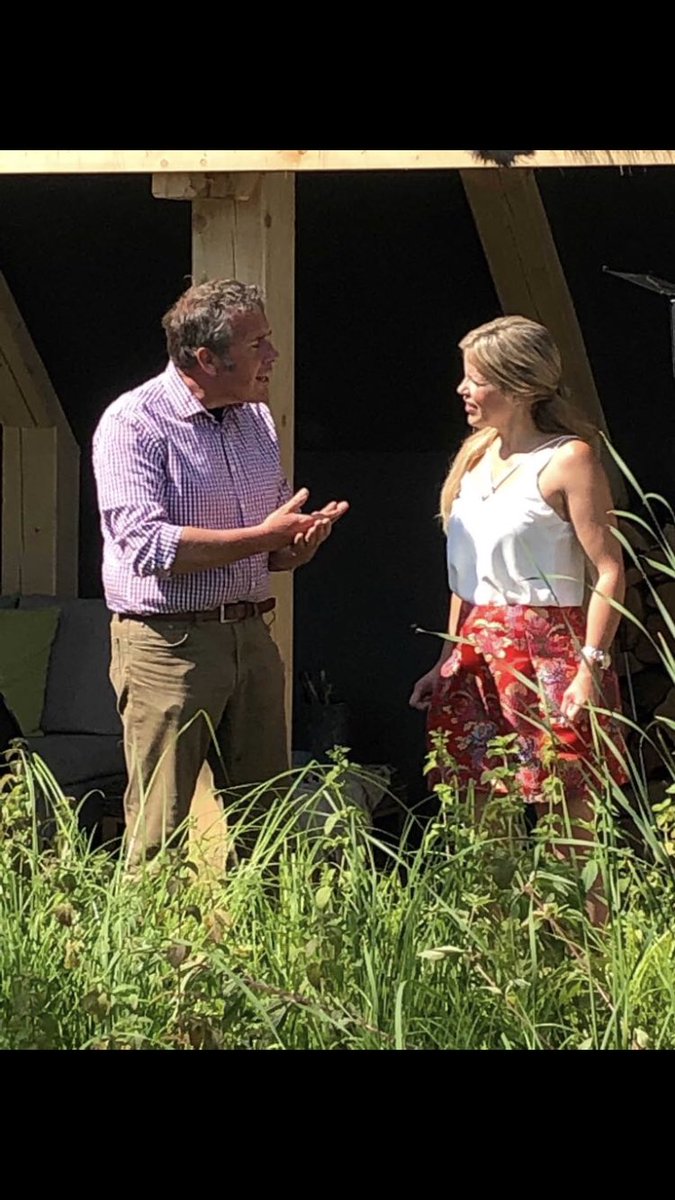 A great finish to this week, Hampton Court Flower Show, Breckland Beauty.  Interview with Ellie on tonight’s country file. <a href="/The_APL/">APL</a> <a href="/Greenfingerscha/">Greenfingers Charity</a> @SupportNWT