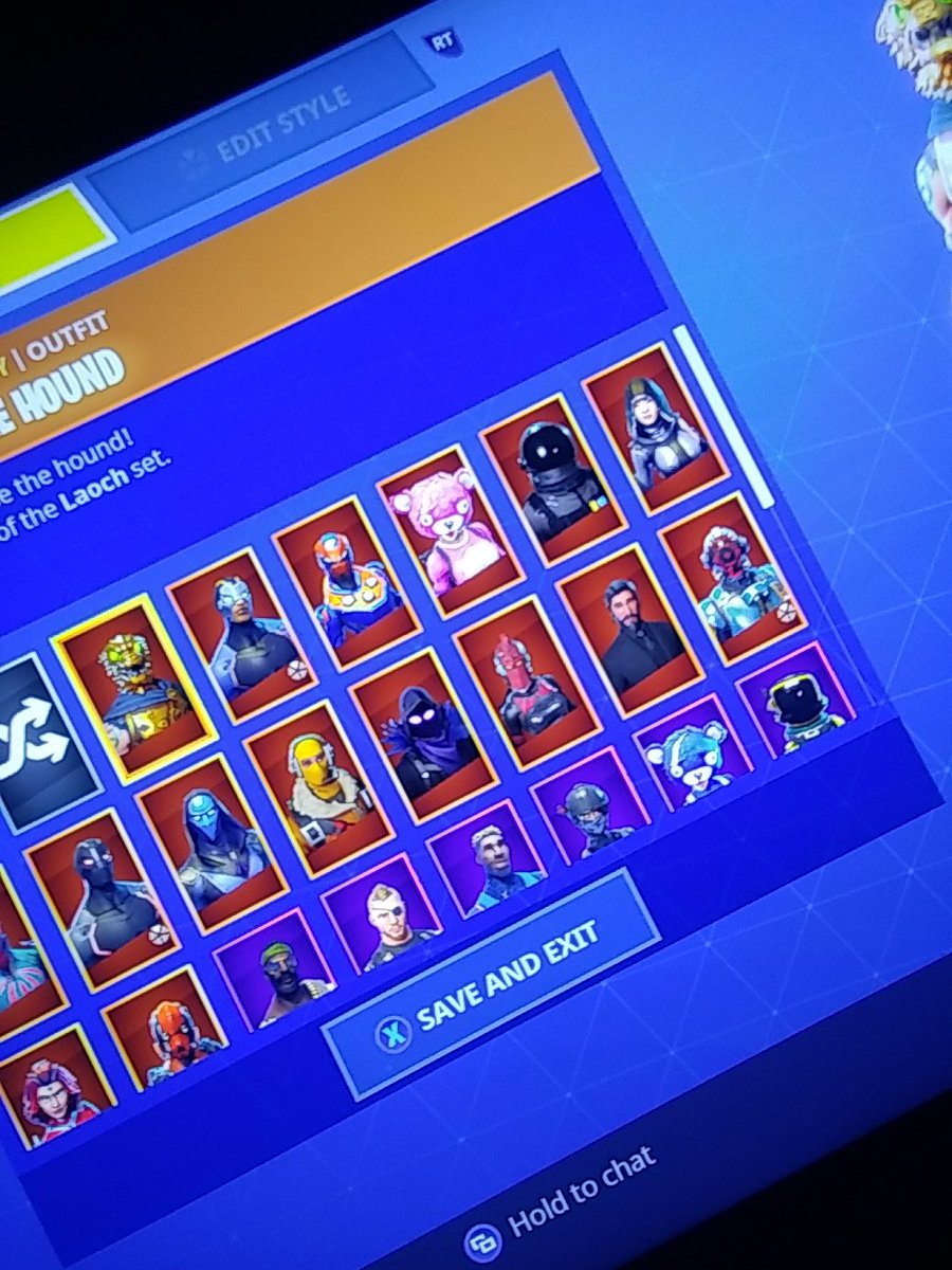 ForniteSell's tweet photo. Selling legit account dm me for info and full locker no time wasters #Fortnite #FortniteAccountsForSale #fortniteaccountforsale https://t.co/QGkZypvVps