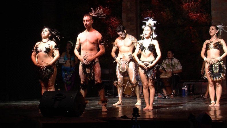 rubitv_cat's tweet image. ▶️ Bona acollida al Rubifolk 2018, que ha portat a la ciutat grups de ballarins de Suïssa i l'Illa de Pasqua rubitv.cat/20180709/15143… #rubicity @esbartderubi