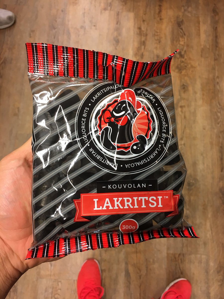 toivohoo's tweet photo. Kouvolassa oli tänään kyllä melkoset palkinnot otteluisännän toimesta. Palkintoina pelkät lakupussit. #hohhoijaa #pesis #kopla https://t.co/gnBVBlw7Jj