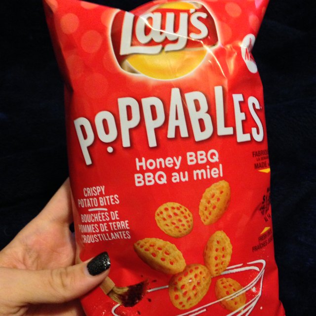 krystle_worster's tweet photo. Time for a cheat snack.... and honey you got my attention. These honey BBQ poppables are sooo tasty. @influensterca @LaysCanada #Poppables #complimentary #gotitfree #canadian #lays #cheatsnack #yummy #snack https://t.co/mn3OVwkIHT