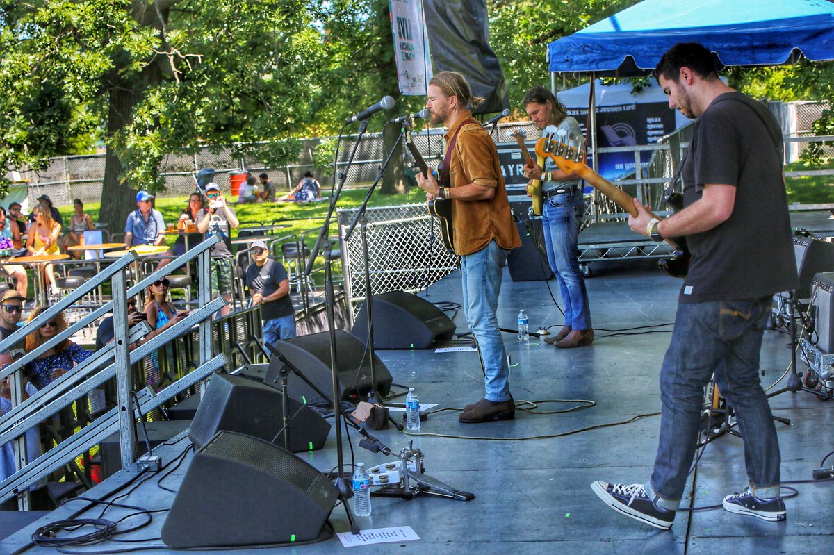 LiveinLP's tweet image. Absolutely swooned 🧡 @teskeybrothers #LiveinLP (📷: @AbPhotographie)