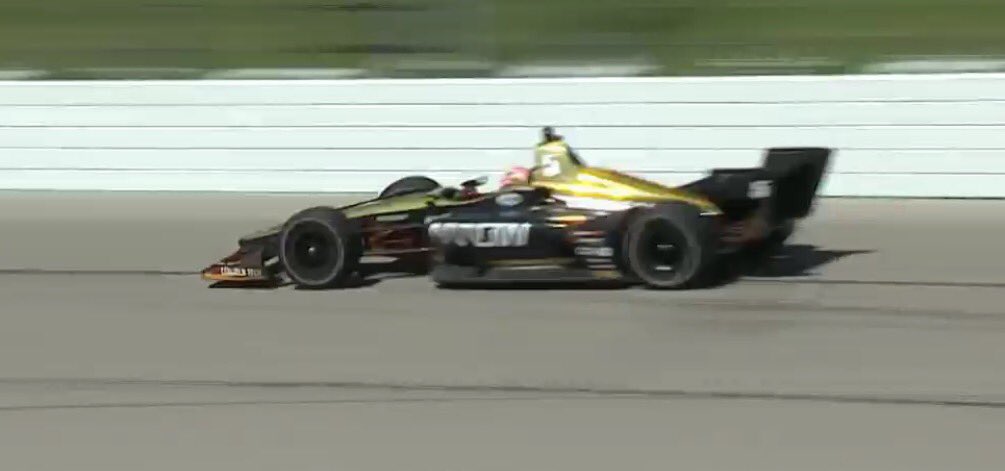 Congratulations to @Hinchtown and @SPMIndyCar for the win at @iowaspeedway #IowaCorn300 @IndyCar @hondaracing_hpd @arrowelectronics @lucasoilproducts