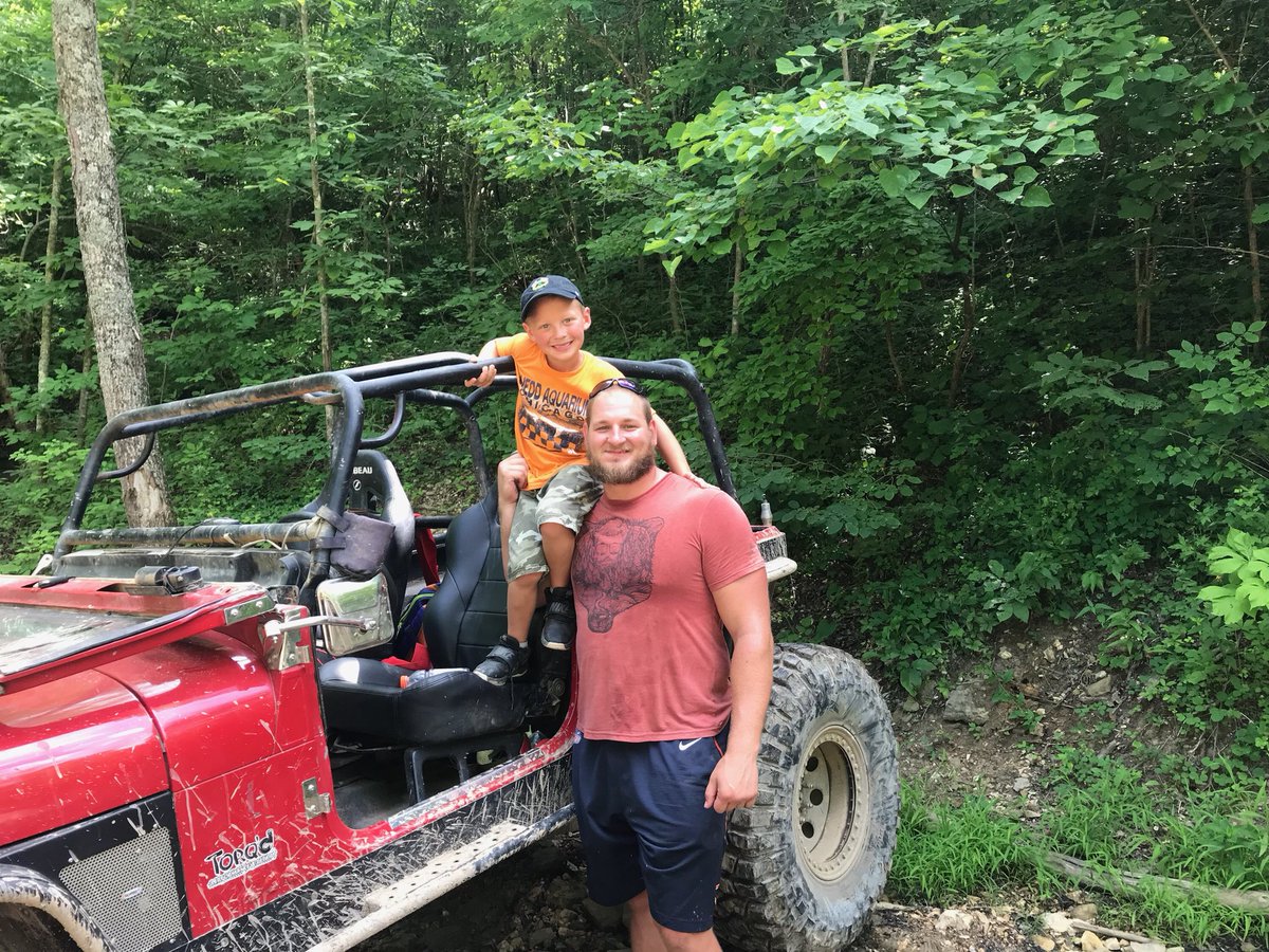 EricKush64's tweet photo. Had a great time at Southern Missouri Off-Road Ranch! Thanks https://t.co/ZuLlHCqqsn