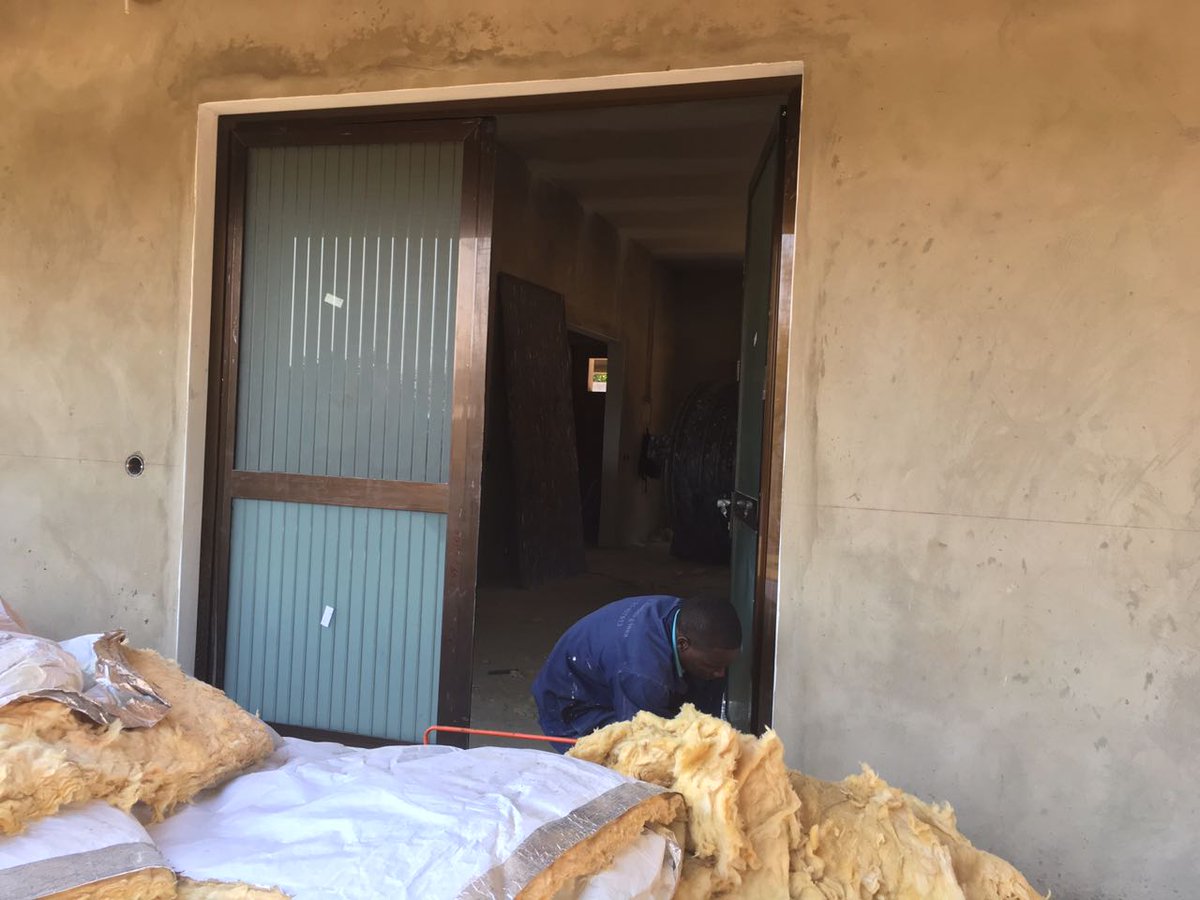 ProjectMoz's tweet image. Work at Casa Valerio is coming on!
Thanks to all our supporters that are helping make this happen.
🇲🇿