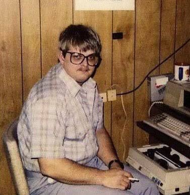 TechBeatRadio's tweet image. Perdonanos madre por nuestra vida loca ¡Hoy regresamos en vivo! #techbeat