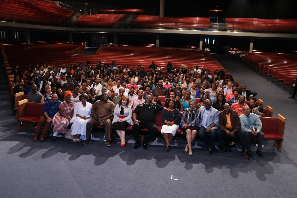 It takes courage to join a church. So I don’t take it lightly when people make the decision to glean from the Word of this church. Thank you to all of you who joined @tphdallas today. My wife @seritajakes and I love you and hope you stay connected and stay growing. #TPHIsFamily